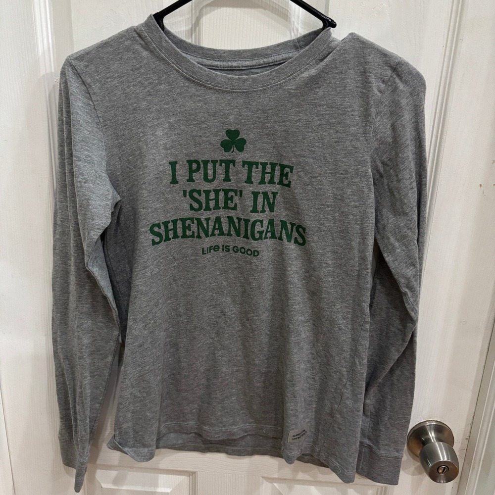 Life is Good Womens XS Crusher Long Sleeve Tee She In Shenanigans Gray Shirt